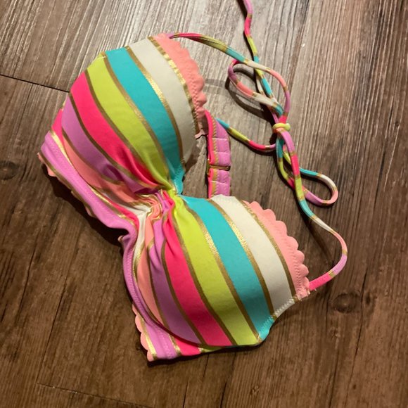 Rainbow Striped Victoria Secret Scalloped Swim suit top Size 32C - Picture 2 of 5